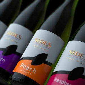 Self‑adhesive labels