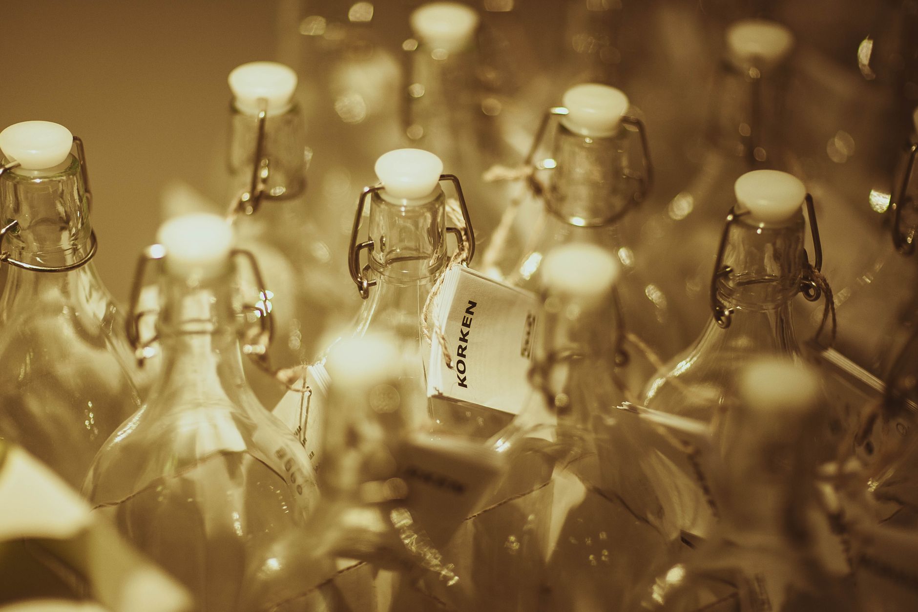 Glass bottles with different closure types and neck finishes
